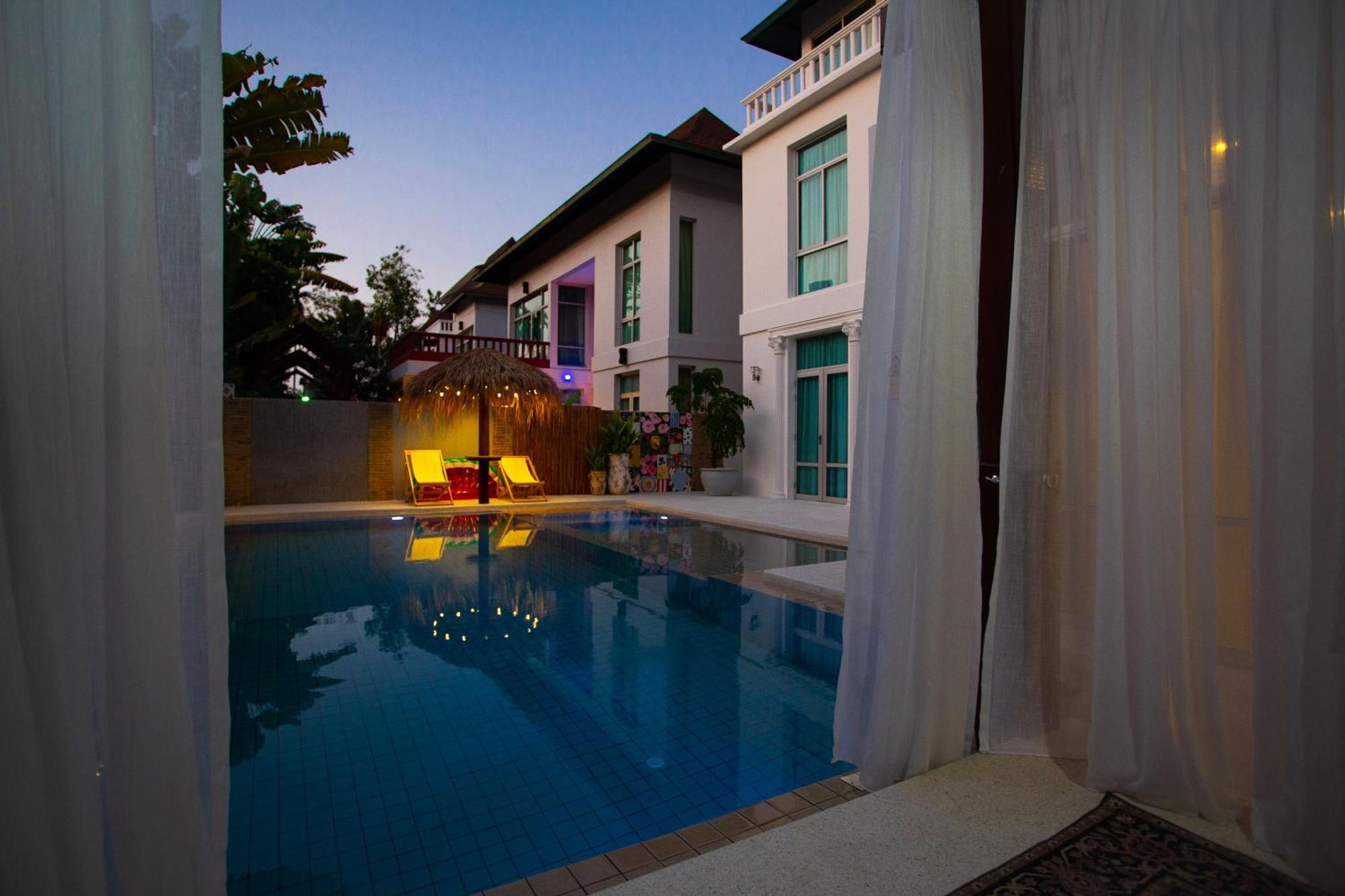 Nagawari Art Maldives Pattaya Villa На Джомтиен Екстериор снимка
