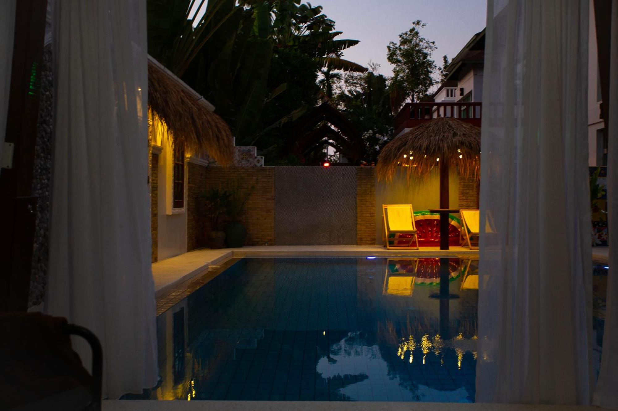 Nagawari Art Maldives Pattaya Villa На Джомтиен Екстериор снимка