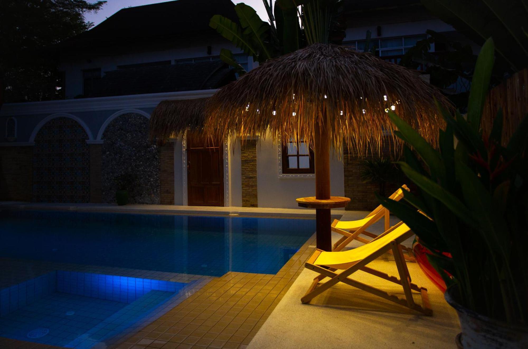 Nagawari Art Maldives Pattaya Villa На Джомтиен Екстериор снимка