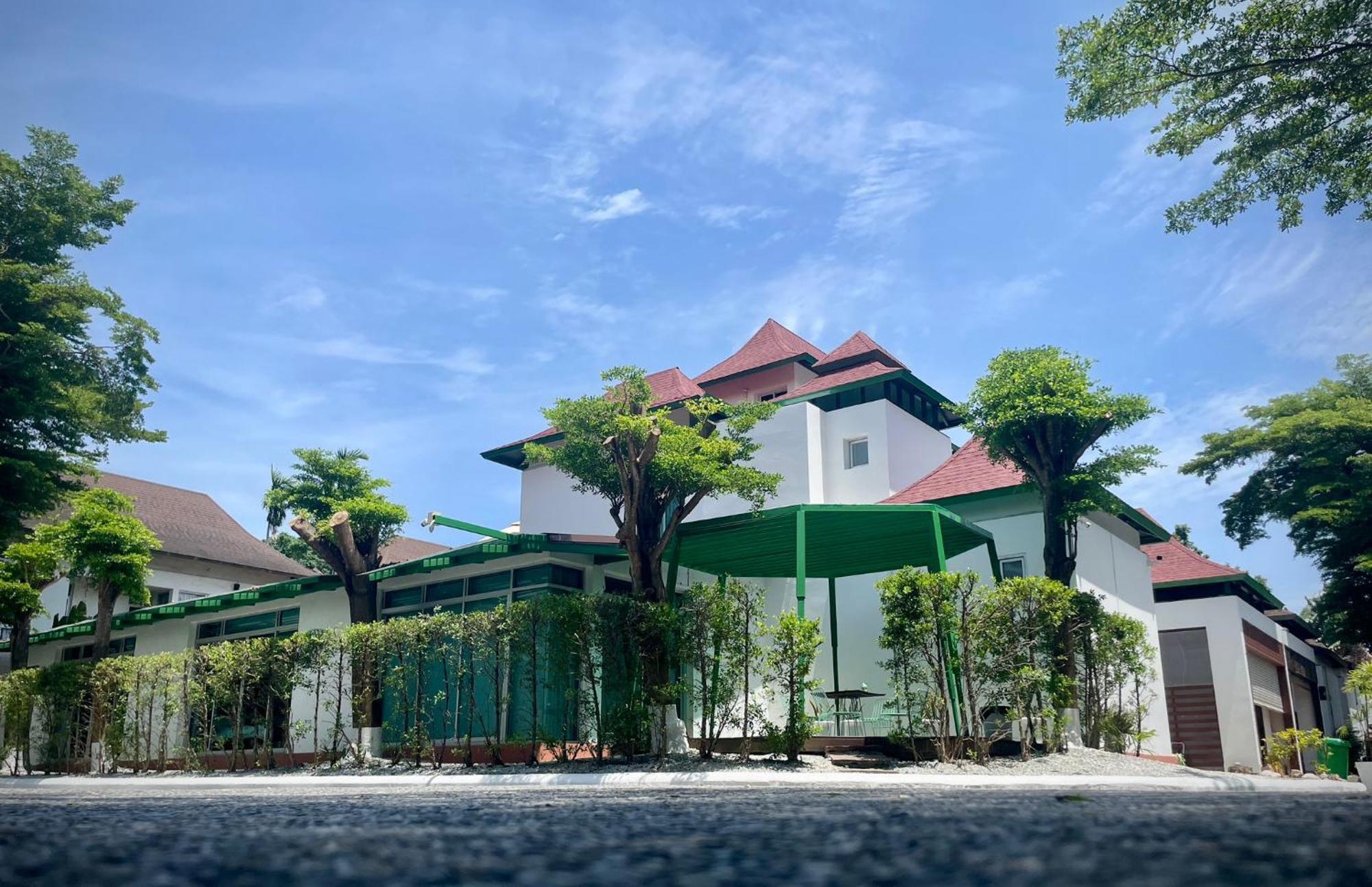 Nagawari Art Maldives Pattaya Villa На Джомтиен Екстериор снимка